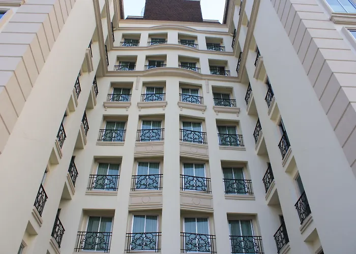 Romance Hotel Srinakarin กรุงเทพมหานคร