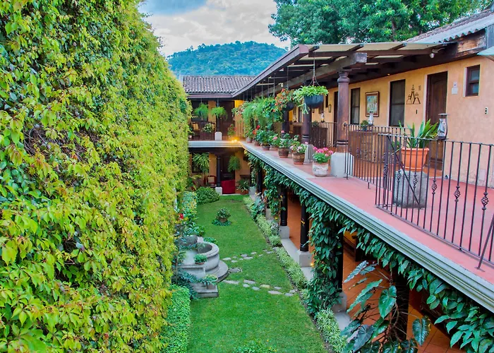 Hotel Meson del Valle by AHS Antigua