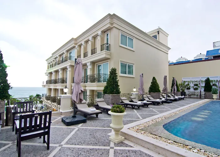 Hotel Lk The Empress Pattaya