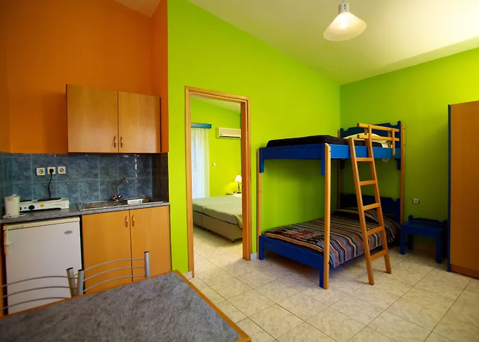 Aspro Spiti Hotel Apartments Tigkaki 
