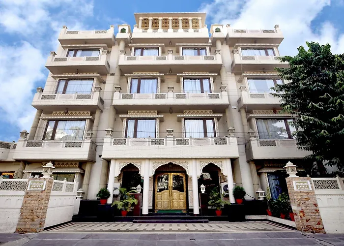 Nahargarh Haveli-Near Train Station Metro Hotel Jaipur