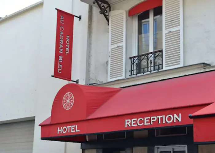 Hotel Au Cadran Bleu à Levallois-Perret