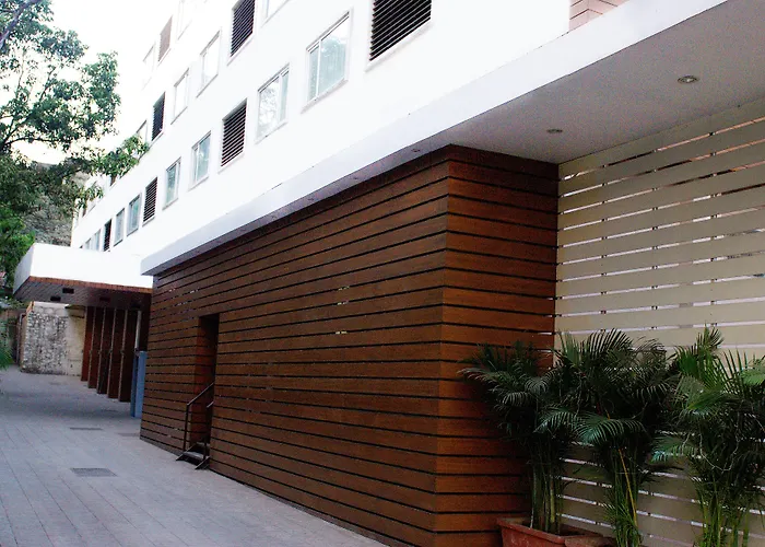 The Roa Hotel Bombay
