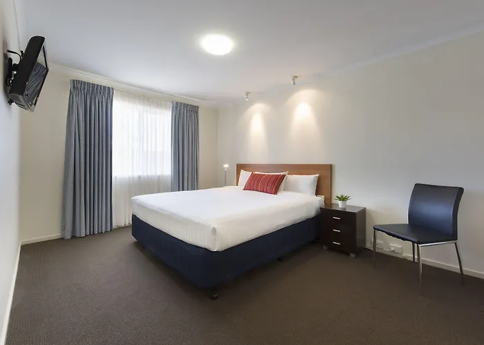 Ramada Encore By Wyndham Belconnen Canberra