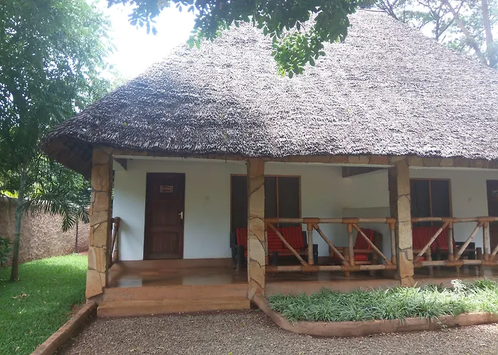 Honey Badger Lodge Moshi