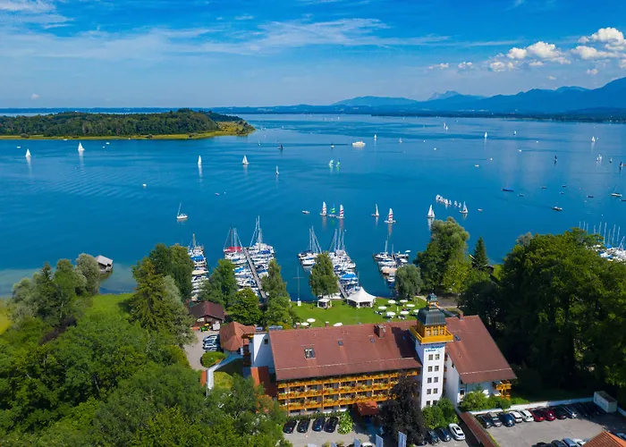 Yachthotel Chiemsee GmbH Prien am Chiemsee