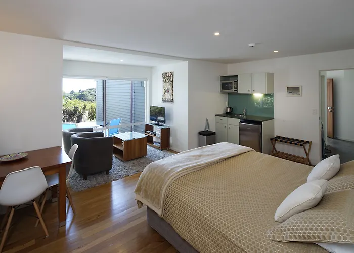 Watermark Apartments Oneroa