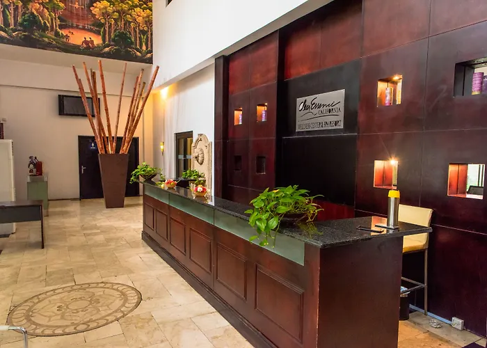 Clear Essence California Spa & Wellness Resort Lagos