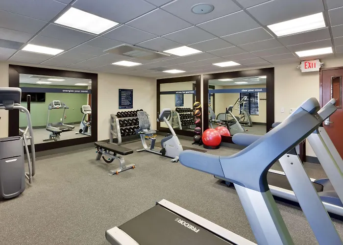 Hampton Inn & Suites Fresno - Northwest Herndon