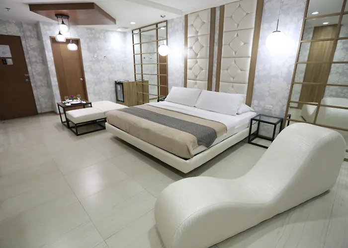 Victoria Court North Edsa Hotel Caloocan