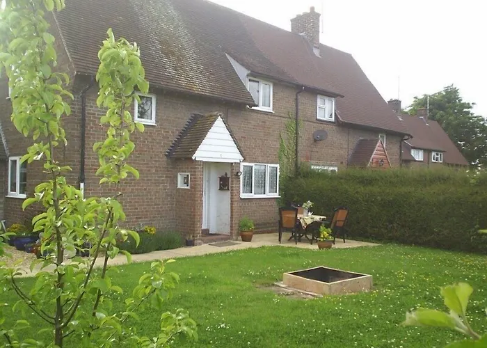 Avebury Life Bed & Breakfast