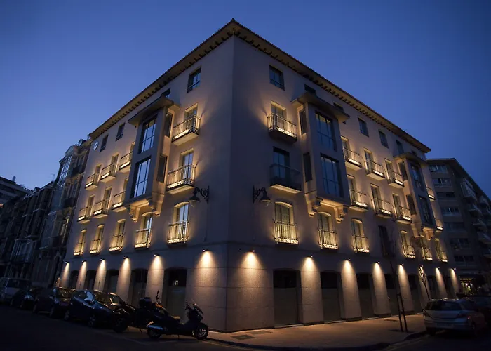 Nexus Valladolid Suites & Hotel