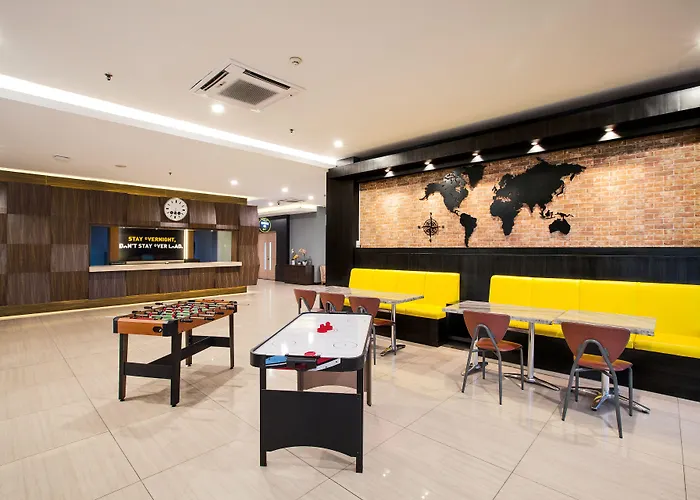 Collection O 17 Hotel Btc Bandung