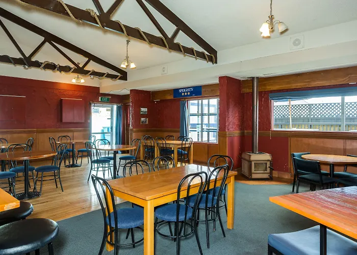 Ocean Beach Hotel Dunedin