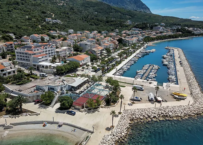 Hotel Laurentum Tucepi