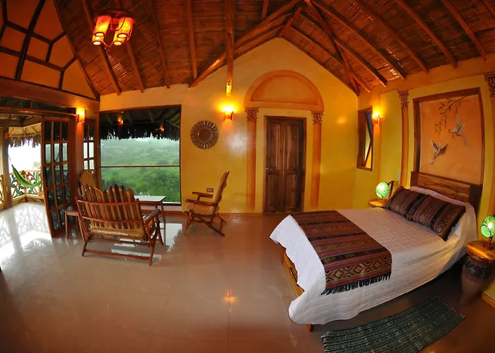 Azuluna Ecolodge Puerto Lopez