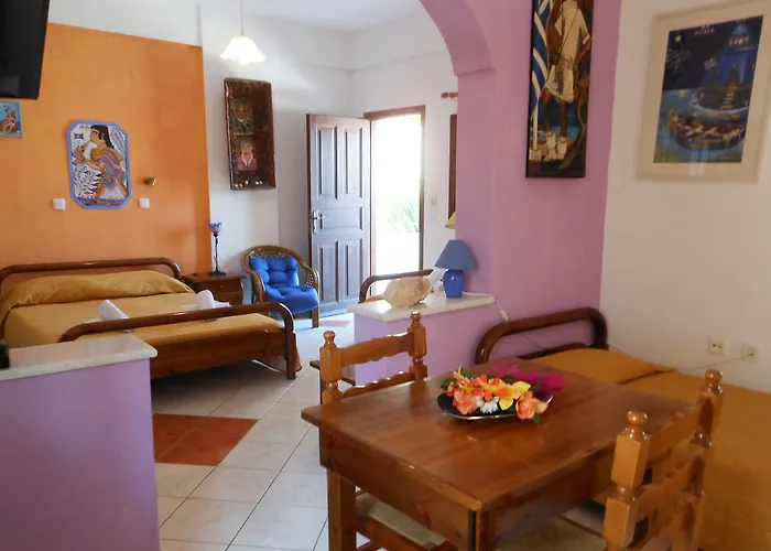 Argonaftes Hotel Firostefani