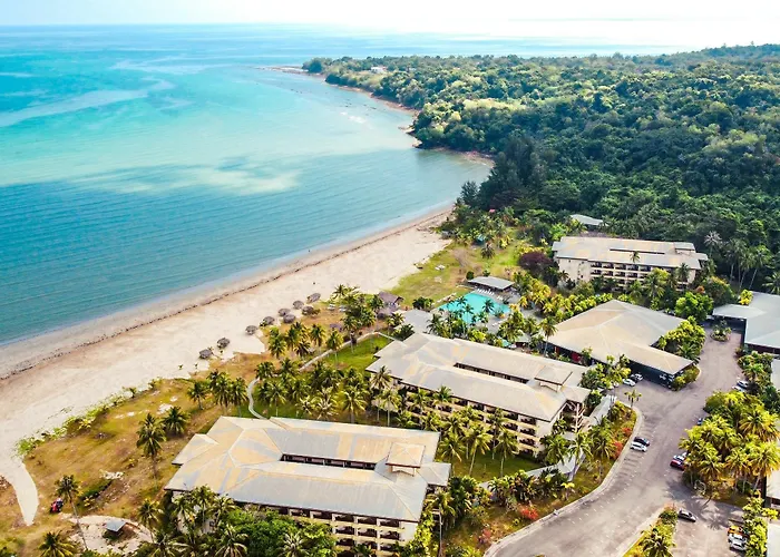 Palm Beach Resort & Spa Labuan