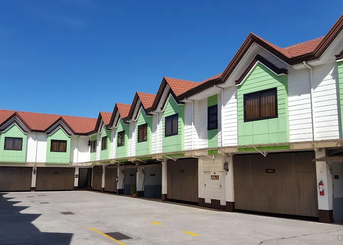Hollywood Drive-In Hotel Baguio City