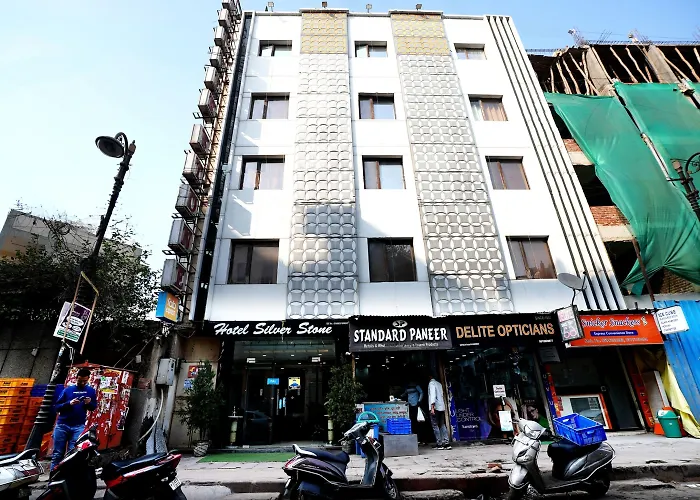 Hotel Silver Stone Delhi 