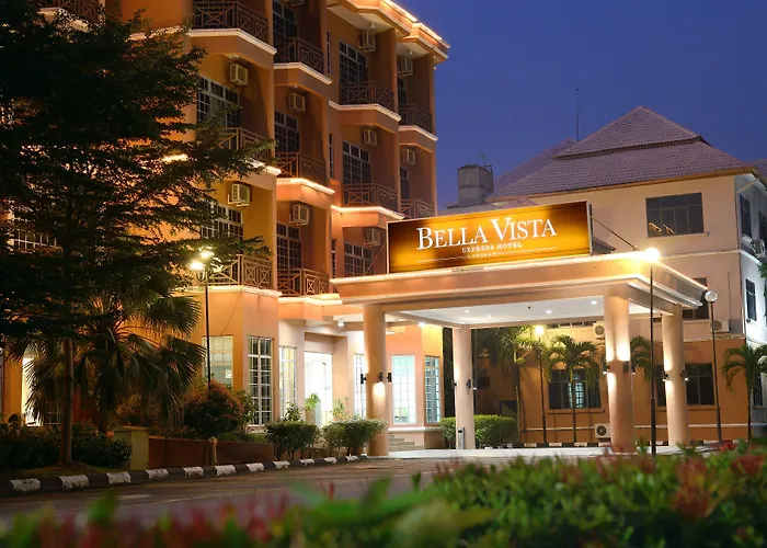 Bella Vista Express Hotel Pantai Cenang 