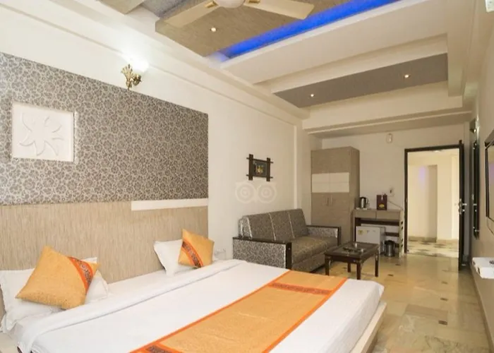Hotel Panna Paradise Agra 
