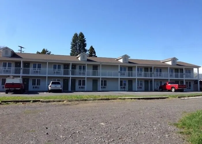 All Suites Inn Budget Host Lewisburg