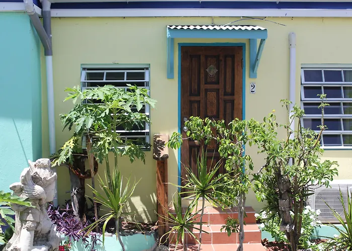 Azure Hotel And Art Studio Simpson Bay