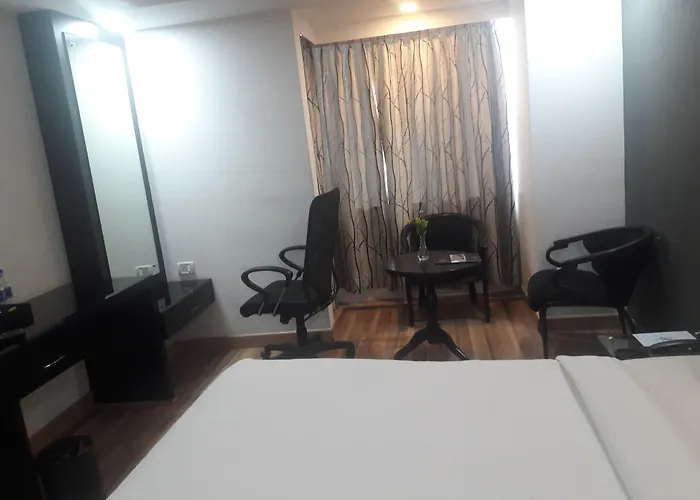 Esthell Hotel Chennai
