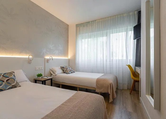 Hotel Iraipe Gorbea Auto Check-In Vitoria