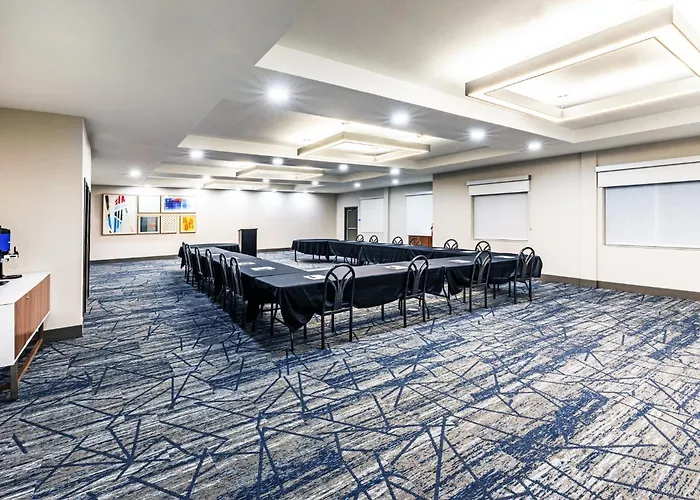 Holiday Inn Express Hotel & Suites Dumas By Ihg