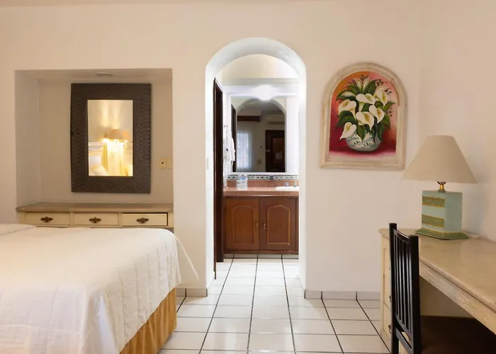 Maria Isabel Colima Hotel