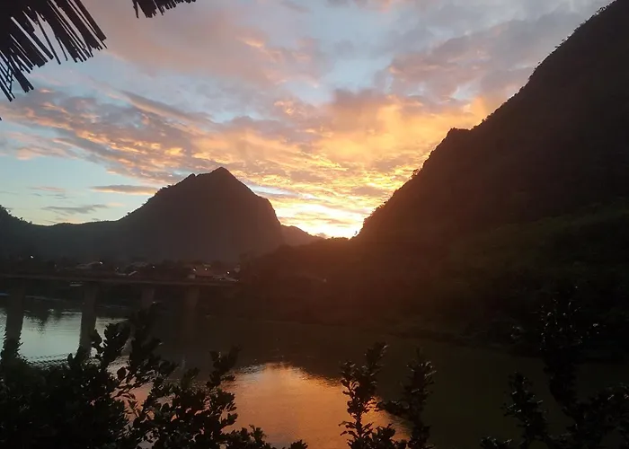 Nong Kiau Riverside Nong Khiaw