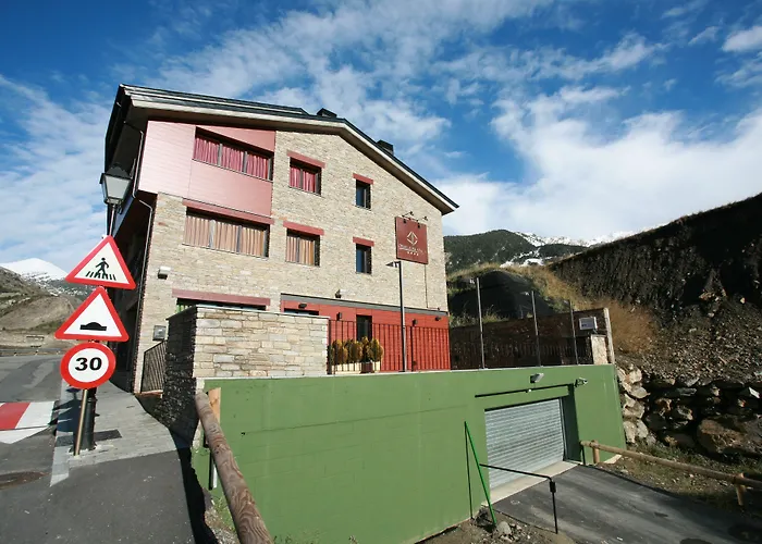 Obaga Blanca & Spa Canillo