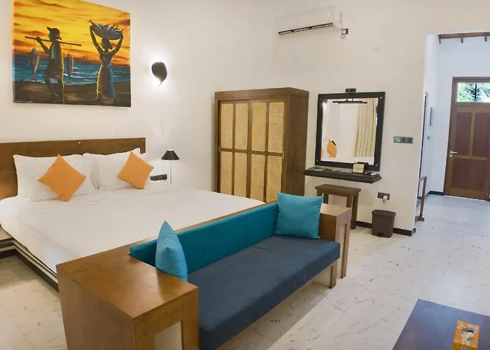 Amal Beach Hotel Bentota