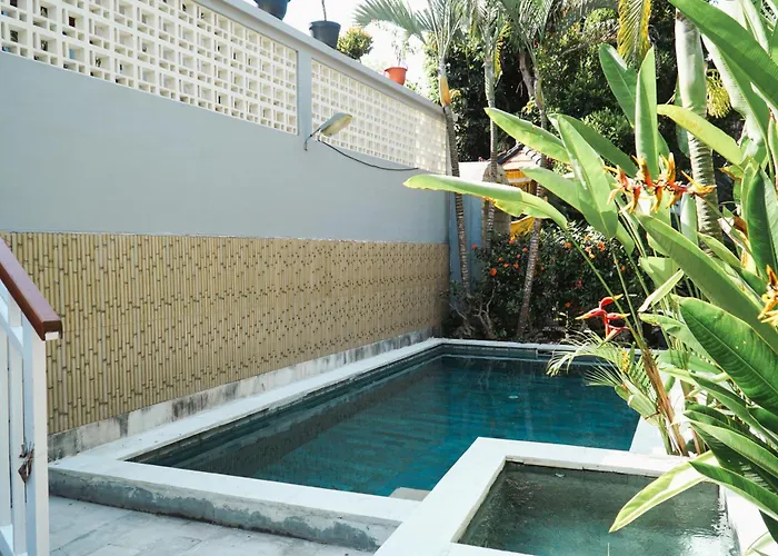 Batu Kandik Homestay Uluwatu 