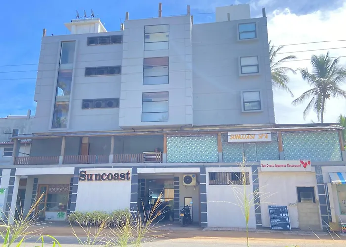 Suncoast Beach Hotel Mirissa