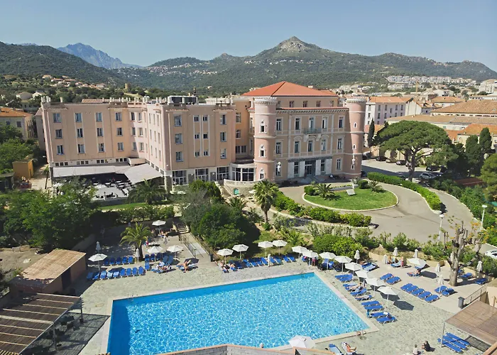 Langley Resort Napoléon Bonaparte LʼÎle-Rousse