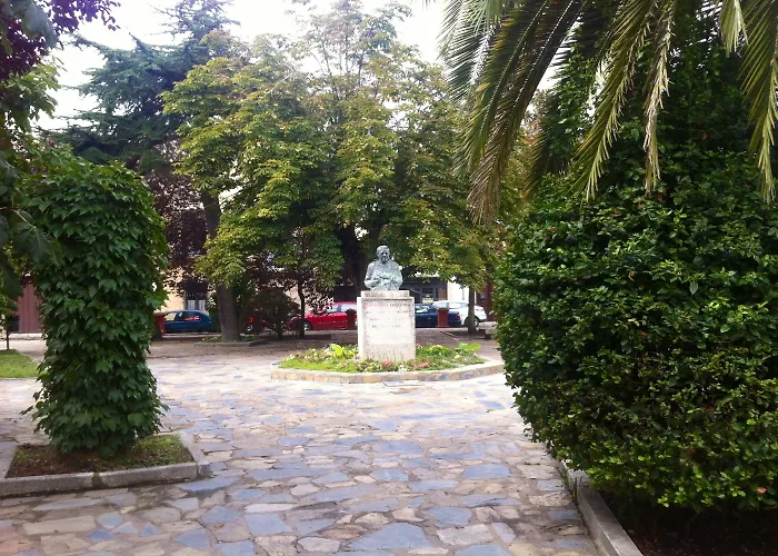 Hostal Leon Trujillo
