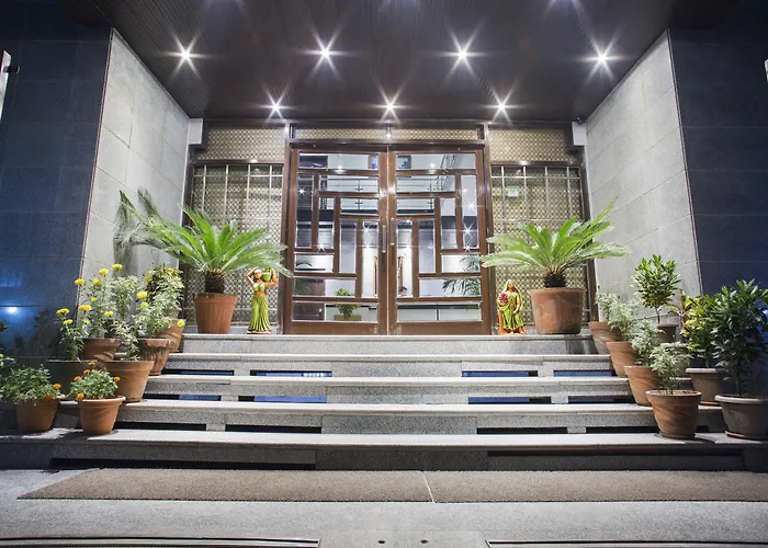 The Urmi Hotel Raiwala