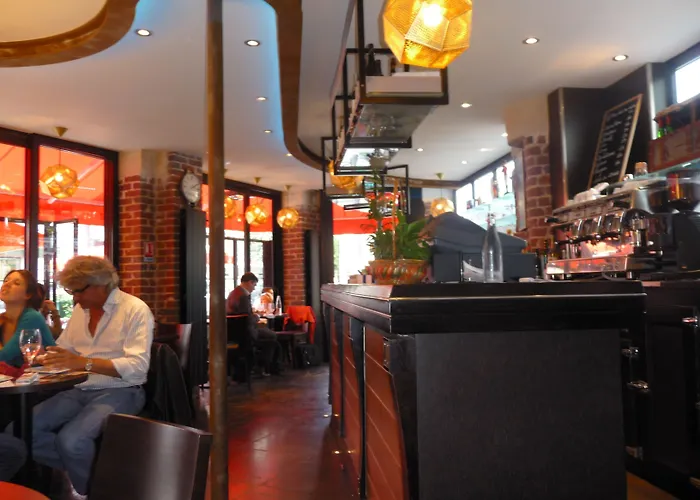 Cafe Hotel De L'Avenir Saint-Ouen 