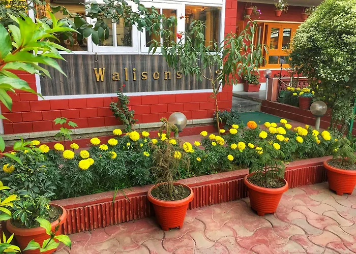 Walisons Hotel Srinagar 