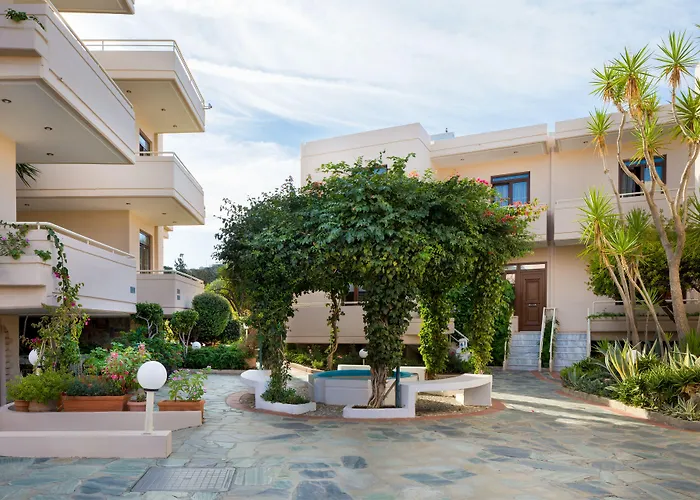 Oscar Suites & Village Agia Marina