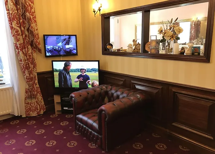 Balmoral House Hotel London