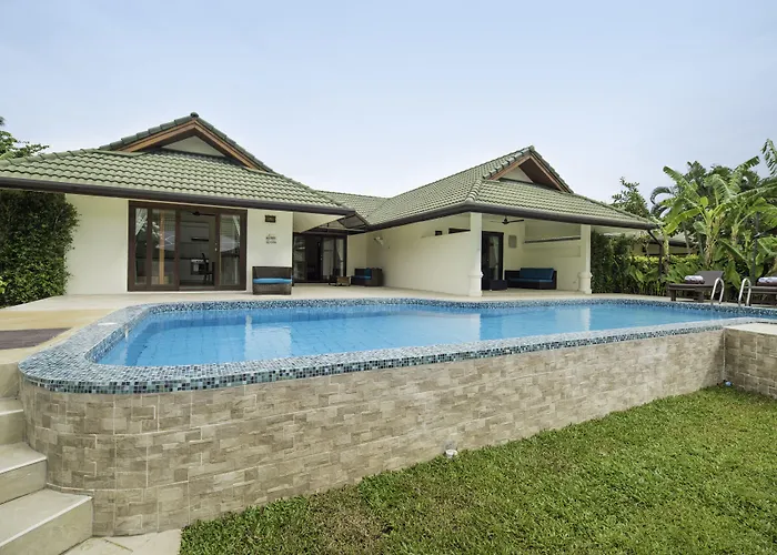 Idyllic Samui Beach Villa Resort Choeng Mon