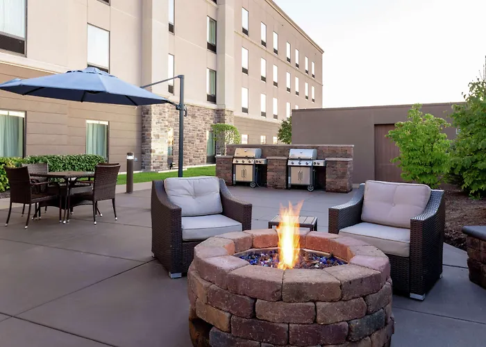 Hampton Inn & Suites Wheeling - The Highlands Triadelphia