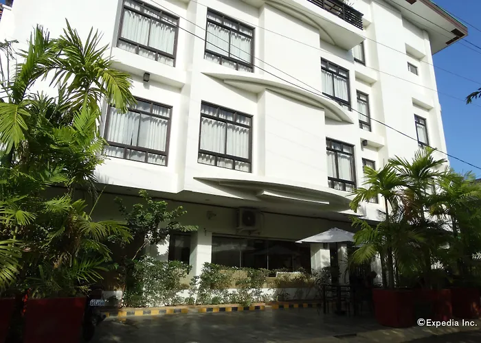 Ipil Suites Puerto Princesa