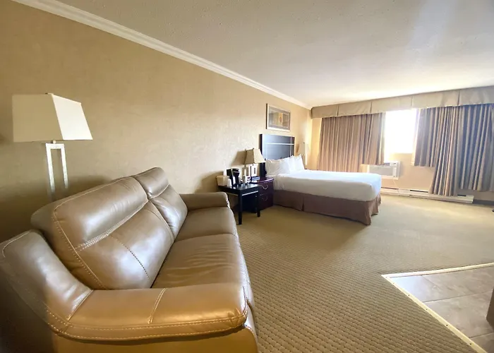 The George Dawson Inn & Conference Centre Dawson Creek