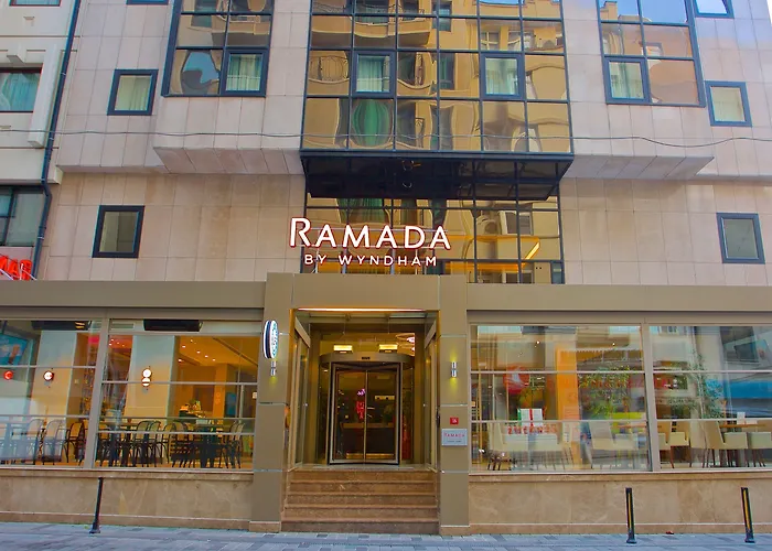 Hotel Ramada By Wyndham Istanbul Taksim