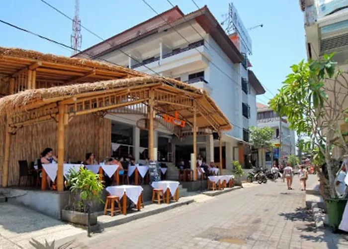 Maharani Beach Hotel Kuta 